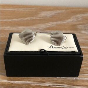 NEW Kenneth Cole Cuff links